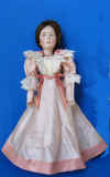 SH152lady1.jpg (552827 bytes)